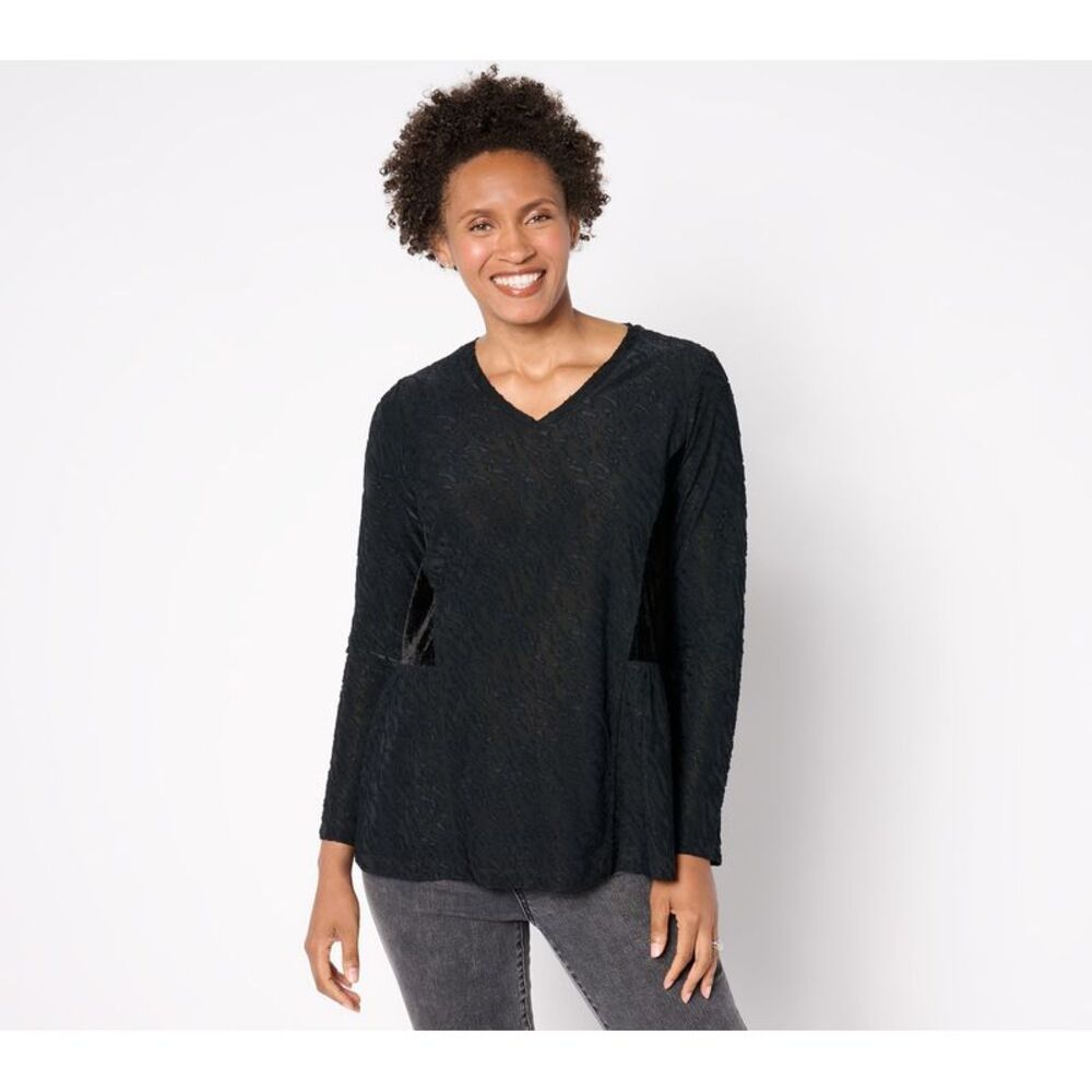Farmers Defense Women's Top Plus Sz 1X Clipped Jacquard Velvet Black A667538